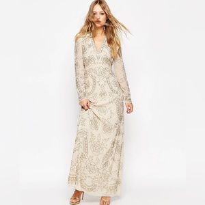 Needle & Thread Lace Embellished Plunge Formal  Dress Sz. 4